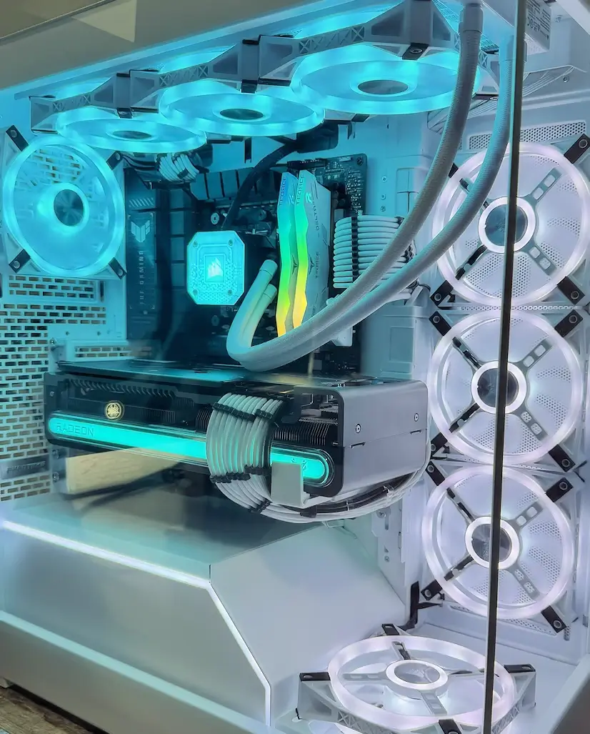 Montaje Gaming PC Phanteks Conde Orgaz Montaje Gaming PC Phanteks Conde Orgaz